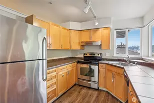 3927 243rd Pl SE, Bothell, WA 98021 - Photo 10