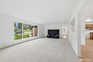 11805 3rd Ave S, Seattle, WA 98168 - Photo 10