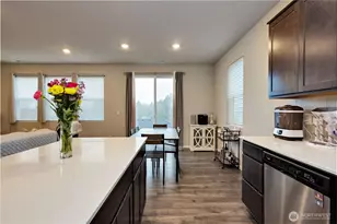 6487 Randolph Dr NE, Bremerton, WA 98311 - Photo 10