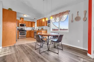 1409 9th Ave Ct SE, Puyallup, WA 98372 - Photo 10