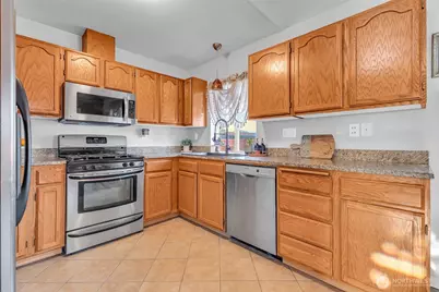 1409 9th Avenue Ct SE, Puyallup, WA 98372 - Photo 6