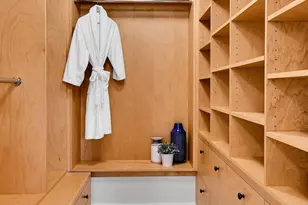 121 E Edgar St, Seattle, WA 98102 - Photo 28