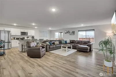 7922 26th Avenue SE, Lacey, WA 98503 - Photo 4