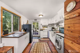 9778 Mt Baker Hwy, Deming, WA 98244 - Photo 10