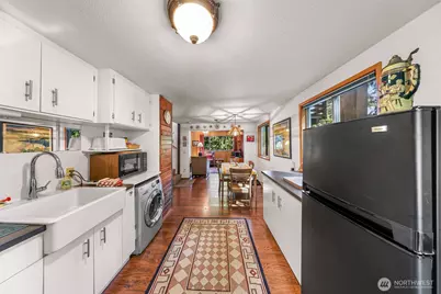 9778 Mt Baker Highway, Deming, WA 98244 - Photo 12