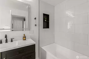 16226 Larch Way, Lynnwood, WA 98087 - Photo 10