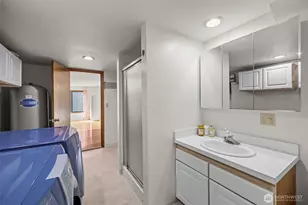 4714 175th St SE, Bothell, WA 98012 - Photo 32