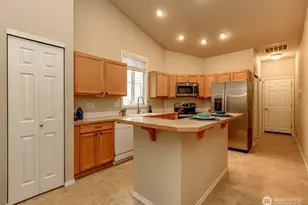 5480 Balustrade Blvd SE, Lacey, WA 98513 - Photo 8