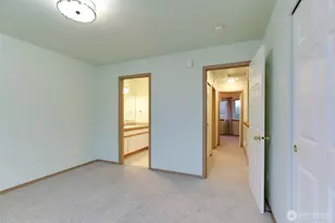 915 SW Kimball Dr, Oak Harbor, WA 98277 - Photo 22