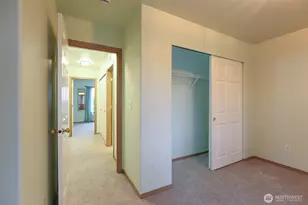 915 SW Kimball Dr, Oak Harbor, WA 98277 - Photo 18