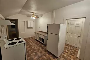 211 E Commercial St, Dayton, WA 99328 - Photo 8