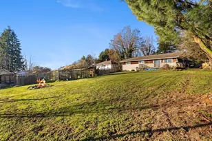 7728 S Lake Stevens Rd, Lake Stevens, WA 98258 - Photo 24