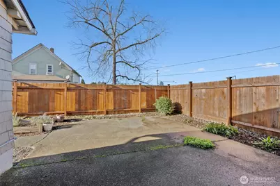 709 W Plum Street, Centralia, WA 98531 - Photo 22