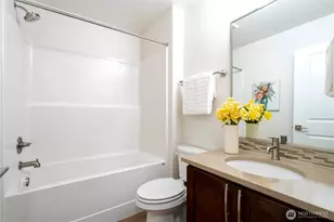 561 NE Ellis Dr, Issaquah, WA 98029 - Photo 20