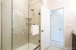 561 NE Ellis Dr, Issaquah, WA 98029 - Photo 16