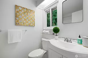 21806 NE 17th Ct, Sammamish, WA 98074 - Photo 14