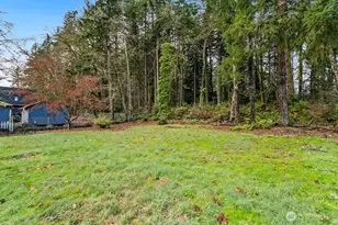 733 Eden Rd W, Bremerton, WA 98312 - Photo 36