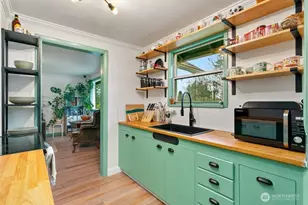 733 Eden Rd W, Bremerton, WA 98312 - Photo 8