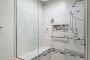 4006 S 222nd Pl, Kent, WA 98032 - Photo 10