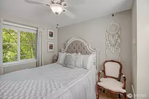 300 10th Ave, Seattle, WA 98122 - Photo 14