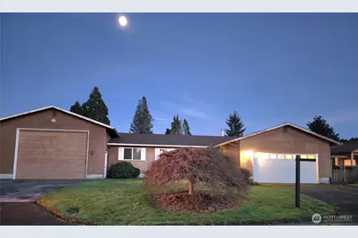 180 Scenic View Dr, Longview, WA 98632 - Photo 1