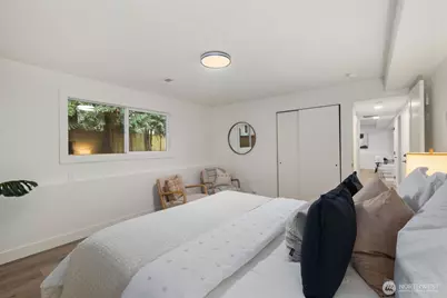 14151 91st Court NE, Kirkland, WA 98034 - Photo 32