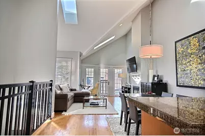 2310 10th Avenue E #A, Seattle, WA 98102 - Photo 2