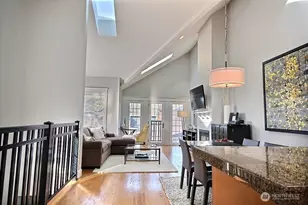 2310 10th Ave E, Seattle, WA 98102 - Photo 2