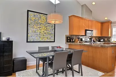 2310 10th Avenue E #A, Seattle, WA 98102 - Photo 4