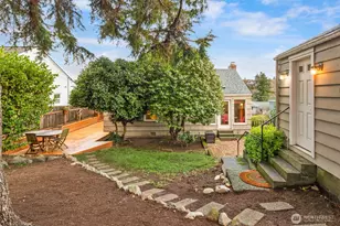 1947 34th Ave W, Seattle, WA 98199 - Photo 4