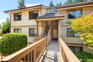 17425 119th Ln SE, Renton, WA 98058 - Photo 2