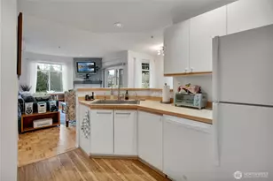 23311 59th Pl S, Kent, WA 98032 - Photo 10