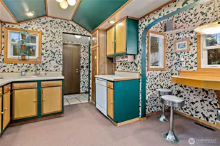 1439 S 99th St, Seattle, WA 98108 - Photo 6