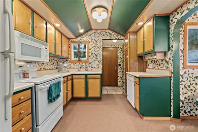 1439 S 99th Street, Seattle, WA 98108 - Photo 4