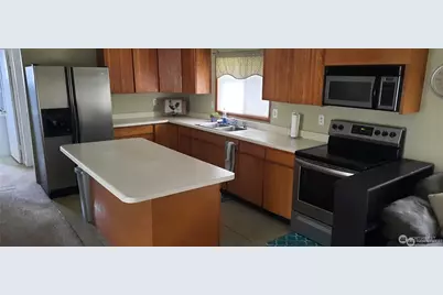 41766 N Shore Lane, Concrete, WA 98237 - Photo 6