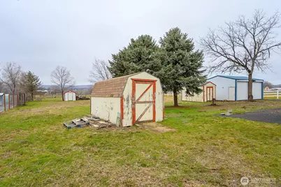 19296 NE A.3 Road, Soap Lake, WA 98851 - Photo 26