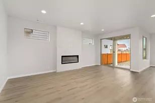 13228 SE 238th Pl, Kent, WA 98042 - Photo 4