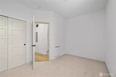 7009 9th Avenue NE, Seattle, WA 98115 - Photo 20