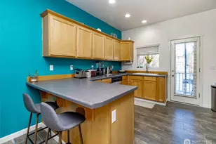 5305 Military Rd E, Tacoma, WA 98446 - Photo 4