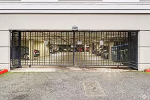 2244 132nd Ave SE, Bellevue, WA 98005 - Photo 14