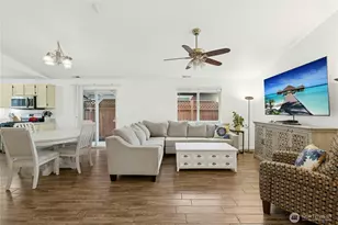 4318 150th St NE, Marysville, WA 98271 - Photo 8