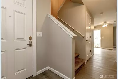 3939 10th Street SE #G3, Puyallup, WA 98374 - Photo 2