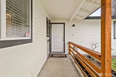 5744 39th Avenue SE, Lacey, WA 98503 - Photo 4