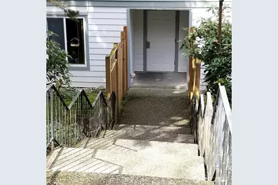 13717 Linden Avenue N #215, Seattle, WA 98133 - Photo 18