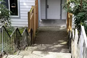 13717 Linden Ave N, Seattle, WA 98133 - Photo 18