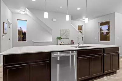 7025 Rainier Drive #D, Everett, WA 98203 - Photo 10