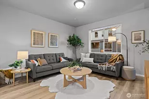 7025 Rainier Dr, Everett, WA 98203 - Photo 18