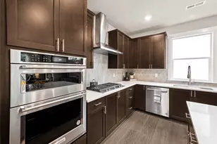 11462 SE 83rd Pl, Newcastle, WA 98056 - Photo 12