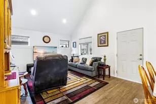 123 E 9th Ave, Moses Lake, WA 98837 - Photo 6