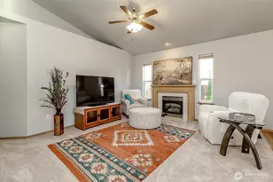 20119 86th Ave Ct E, Spanaway, WA 98387 - Photo 16